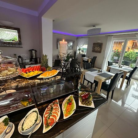 Villa Taan Royal Ревал Екстериор снимка