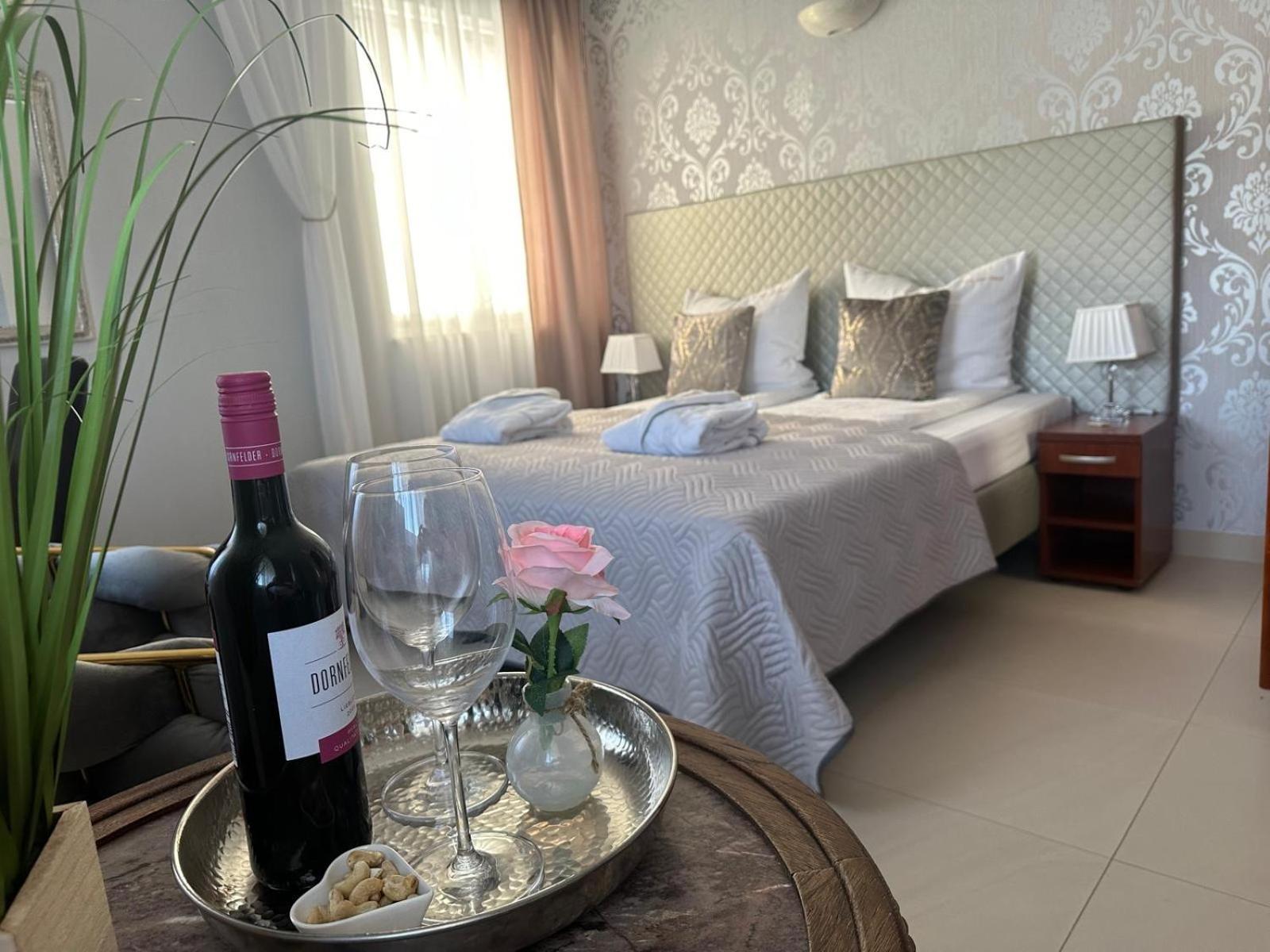 Villa Taan Royal Ревал Екстериор снимка